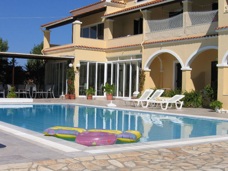 Katerina Pool Apartments Ахарави Экстерьер фото