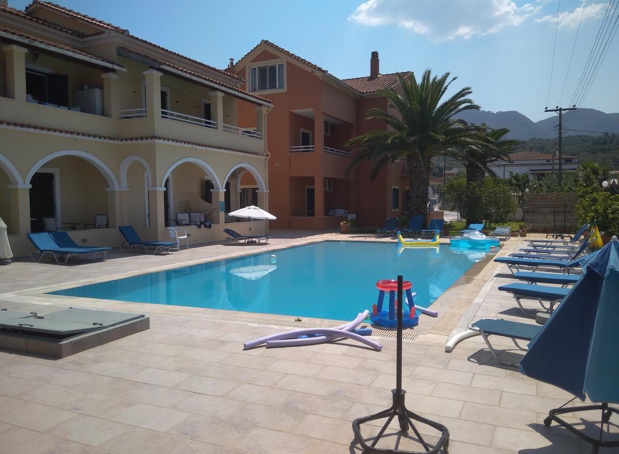 Katerina Pool Apartments Ахарави Экстерьер фото