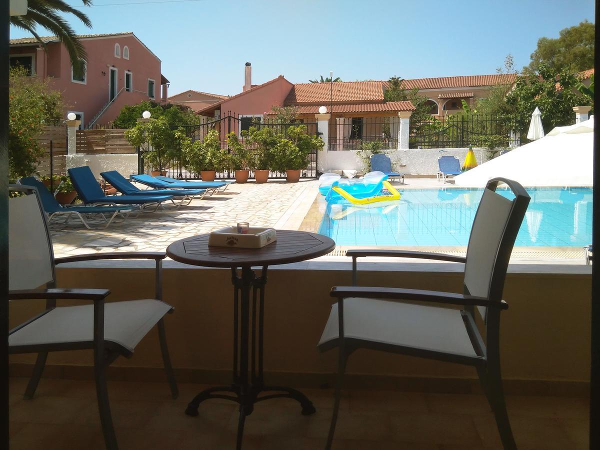 Katerina Pool Apartments Ахарави Экстерьер фото