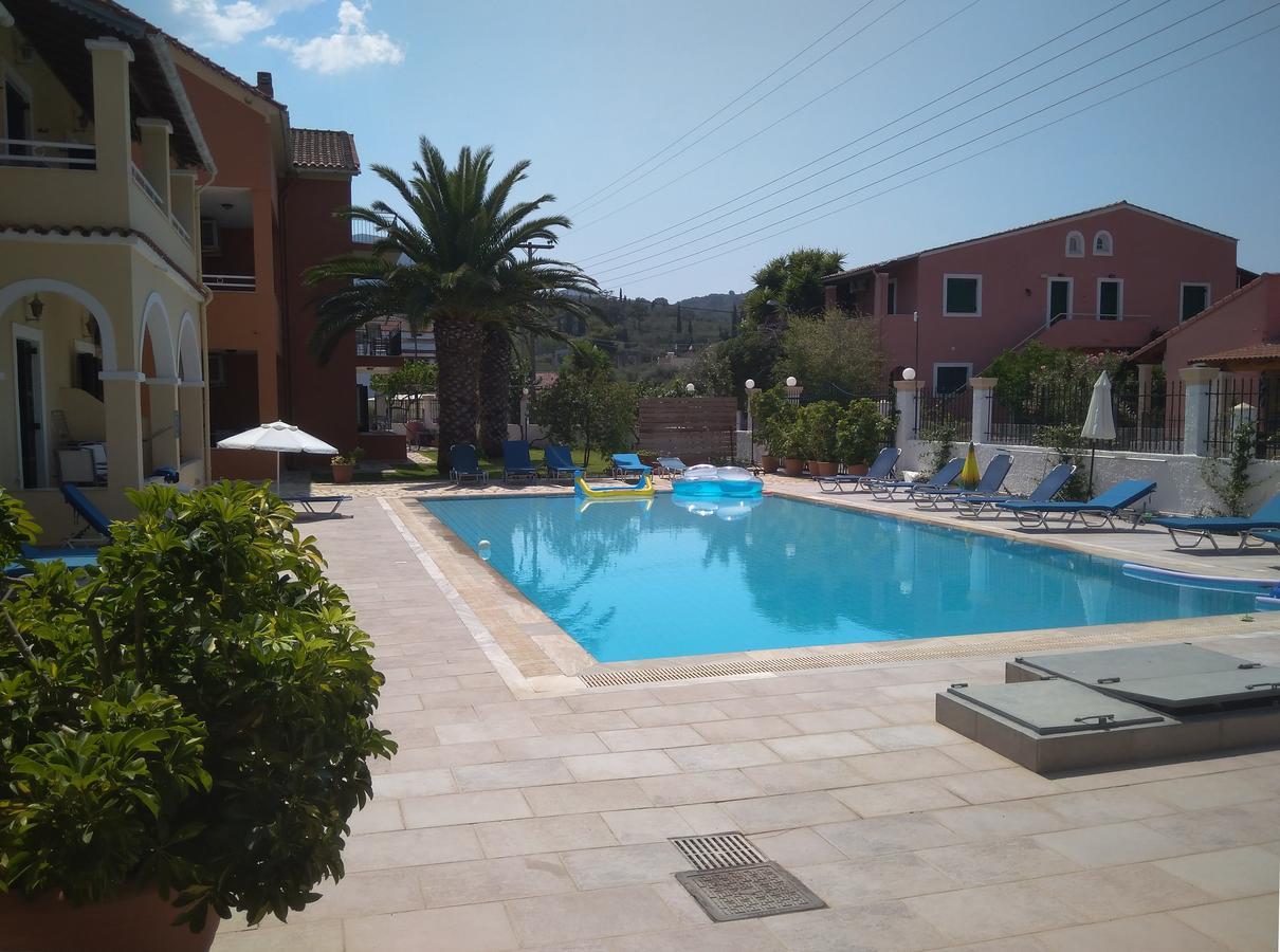 Katerina Pool Apartments Ахарави Экстерьер фото